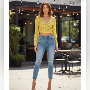 NWT BP Bright Floral Stretch Waist Deep V Long Sleeve Crop Blouse